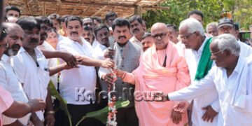 ಭದ್ರಾವತಿ: ಈಶ್ವರ ದೇವಾಲಯ ನಿರ್ಮಾಣ ಕಾಮಗಾರಿಗೆ ಸಂಸದ ರಾಘವೇಂದ್ರ ಗುದ್ದಲಿಪೂಜೆ