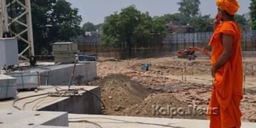 ಅಯೋಧ್ಯೆ ರಾಮಮಂದಿರ ನಿರ್ಮಾಣ ಕಾರ್ಮಿಕರ ಕ್ಷೇಮ ವಿಚಾರಿಸಿದ ಪೇಜಾವರ ಶ್ರೀಗಳು