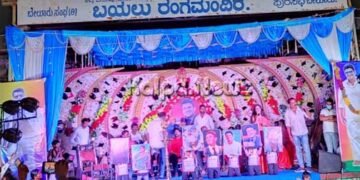 ಬೇಲೂರು ಬ್ರಹ್ಮರಥೋತ್ಸವದಲ್ಲಿ ಅಪ್ಪು ನೆನಪು: ಎಲ್ಲೆಲ್ಲೂ ಪುನೀತ್ ರಾಜ್‌ಕುಮಾರ್ ಗುಣಗಾನ