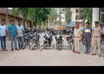 ಕಳ್ಳನ ಬಂಧನ: 1.77ಲಕ್ಷ ರೂ. ಮೌಲ್ಯದ ಐದು ದ್ವಿಚಕ್ರ ವಾಹನ ವಶ