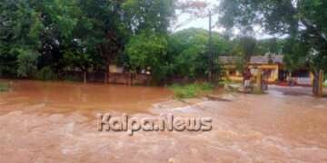 ಭದ್ರಾವತಿ: ಅಕಾಲಿಕ ಮಳೆಯಿಂದ ಆತಂಕ ಸೃಷ್ಠಿ – ಹೊಲ, ಗದ್ದೆಗಳು ಜಲಾವೃತ