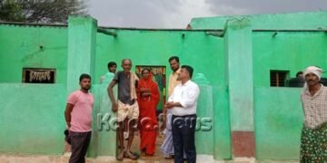 ಚಳ್ಳಕೆರೆ ತಾಲೂಕಿನಲ್ಲಿ ಭಾರೀ ಗಾಳಿ, ಮಳೆ: ಧರೆಗುರುಳಿದ ವಿದ್ಯುತ್ ಕಂಬಗಳು, 8 ಮನೆಗಳಿಗೆ ಹಾನಿ