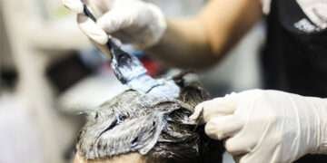 ತಲೆಗೆ ಹೇರ್ ಕಲರ್ ಹಾಕುವ ವಿಚಾರದಲ್ಲಿ ವಾಗ್ವಾದ ಜಗಳದಲ್ಲಿ ಅಂತ್ಯ