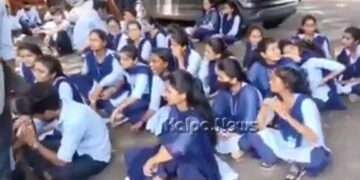 ಹಿಜಾಬ್ ಧರಿಸಿ ಕಾಲೇಜಿಗೆ ಬಂದ ವಿದ್ಯಾರ್ಥಿನಿಯರು: ವಿರೋಧಿಸಿ ತರಗತಿ ಬಹಿಷ್ಕಾರ