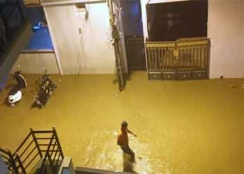 ಬೆಂಗಳೂರಿಗರ ನಿದ್ದೆಗೆಡಿಸಿದ ಮಳೆ: ಯಾವ ಬಡಾವಣೆಗಳು ಬಹುತೇಕ ಜಲಾವೃತಗೊಂಡಿದ್ದವು? ಇಲ್ಲಿದೆ ಮಾಹಿತಿ