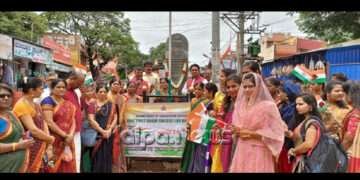 ಸ್ವಾತಂತ್ರ್ಯ ಹೋರಾಟಗಾರರ ಸವಿನೆನಪಿಗಾಗಿ ವಿದ್ಯಾರ್ಥಿಗಳಿಂದ ವೇಷಭೂಷಣದೊಂದಿಗೆ ಪಾದಯಾತ್ರೆ