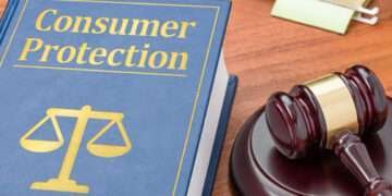 ಸೇವಾನ್ಯೂನ್ಯತೆ ಹಿನ್ನೆಲೆ ಸರಕಿನ ಹಣ, ಇತರೆ ಖರ್ಚು ಪಾವತಿಸುವಂತೆ ಆದೇಶ