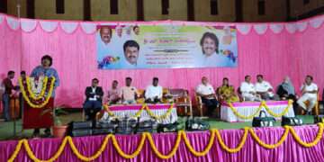 ಸರ್ಕಾರದ ಸೌಲಭ್ಯಗಳನ್ನು ಅಧಿಕಾರಿಗಳು ನೇರವಾಗಿ ಜನಸಾಮಾನ್ಯರಿಗೆ ತಲುಪಿಸಬೇಕು: ಶಾಸಕ ಕುಮಾರ್ ಬಂಗಾರಪ್ಪ