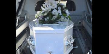 ಅಂತ್ಯಕ್ರಿಯೆ ವೇಳೆ ಎಚ್ಚರಗೊಂಡ ಬಾಲಕಿ! ಬಳಿಕ ನಡೆದಿದ್ದೇನು ಗೊತ್ತಾ? ಇಲ್ಲಿದೆ ಮಾಹಿತಿ