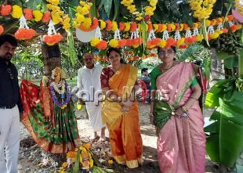 ಭೂಮಿ ಹುಣ್ಣಿಮೆ: ಭೂಮಾತೆಗೆ ಪೂಜೆ ಸಲ್ಲಿಸಿದ ಡಿ.ಎಸ್. ಅರುಣ್ ದಂಪತಿ