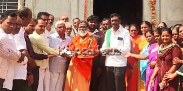ಅರಕೆರೆ ಮಠದ ಜೀರ್ಣೋದ್ದಾರ ಕಾರ್ಯಕ್ಕೆ ಡಾ. ವೀರೇಂದ್ರ ಹೆಗ್ಗಡೆಯವರಿಂದ 5 ಲಕ್ಷ ರೂ. ಆರ್ಥಿಕ ನೆರವು