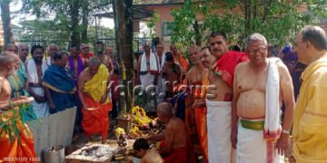 ಭದ್ರಾವತಿ: ಸಿದ್ದಾರೂಢದ ರಾಘವೇಂದ್ರ ಸ್ವಾಮಿ ಮಠದಲ್ಲಿ ಧಾತ್ರಿ ಹೋಮ ಸಂಪನ್ನ