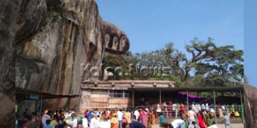 ಹೊಸ್ತಿಲ ಹುಣ್ಣಿಮೆ ಹಿನ್ನೆಲೆ ಶ್ರೀ ರೇಣುಕಾಂಬ ದೇವಸ್ಥಾನದಲ್ಲಿ ವಿಶೇಷ ಪೂಜೆ ಸಲ್ಲಿಕೆ