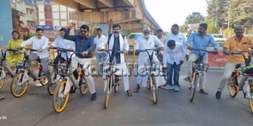 ಪರಿಸರ ಸ್ನೇಹಿ ಇವಿ ಸೈಕಲ್‌ನಲ್ಲಿ ಅಧಿವೇಶನಕ್ಕೆ ಆಗಮಿಸಿದ ಶಾಸಕ ಡಿ.ಎಸ್. ಅರುಣ್