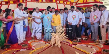 ಚಿಕ್ಕಮಗಳೂರು ಜಿಲ್ಲಾ ಉತ್ಸವಕ್ಕೆ ಸಾಂಪ್ರದಾಯಿಕ ಚಾಲನೆ