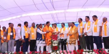 ಬಿಸಿಲ ತಾಪಕ್ಕೆ ಪಂಚರತ್ನ ಯಾತ್ರೆ ಪಂಚರ್, ಪ್ರಜಾಧ್ವನಿಗೆ ಬ್ರೇಕ್ ಫೇಲ್ಯೂರ್