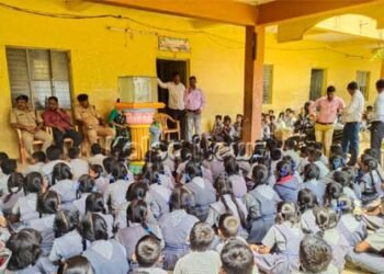 ಸುರಕ್ಷಿತ ರೈಲ್ವೆ ಪ್ರಯಾಣ ಕುರಿತು ಜಾಗೃತಿ ಅಭಿಯಾನ