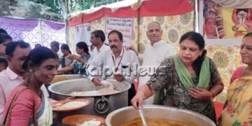 ವೈಭವಯುತ ಸಾಗರ ಶ್ರೀ ಮಾರಿಕಾಂಬ ಜಾತ್ರೆ: ಸಾವಿರಾರು ಜನರಿಗೆ ಅನ್ನಸಂತರ್ಪಣೆ