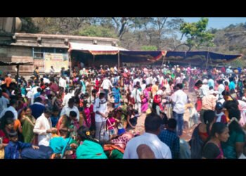 ಚಂದ್ರಗುತ್ತಿ: ಭಾರತ ಹುಣ್ಣಿಮೆಯ ಪ್ರಯುಕ್ತ ಶ್ರೀ ರೇಣುಕಾಂಬ ದೇವಸ್ಥಾನದಲ್ಲಿ ವಿಶೇಷ ಪೂಜೆ ಸಲ್ಲಿಕೆ