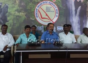 ನಿವೇಶನ ಹಕ್ಕುಪತ್ರ ನೀಡದಿದ್ದಲ್ಲಿ ವಿಮಾನ ನಿಲ್ದಾಣ ಉದ್ಘಾಟನೆಗೆ ಬಹಿಷ್ಕಾರ