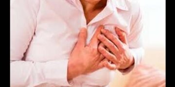 ತೀವ್ರ ಹೃದಯಾಘಾತ: ಬಿಎಂಟಿಸಿ ಬಸ್’ನಲ್ಲಿ ಕುಳಿತಲ್ಲೇ ವ್ಯಕ್ತಿ ಸಾವು