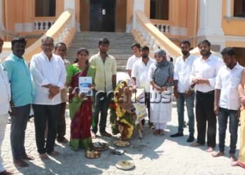 ಶಿವಮೊಗ್ಗ ಪಾಲಿಕೆ ಎದುರು ಗೋ ಪೂಜೆ ಮಾಡಿ ಕಾಂಗ್ರೆಸ್ ಪ್ರತಿಭಟನೆ: ಯಾಕೆ ಗೊತ್ತಾ?