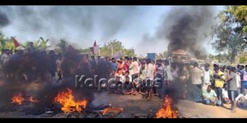ಕುಂಚೇನಹಳ್ಳಿಯಲ್ಲಿ ರಸ್ತೆ ತಡೆ, ಟೈರ್’ಗೆ ಬೆಂಕಿ ಹಚ್ಚಿ ಪ್ರತಿಭಟನೆ: ಹೆದ್ದಾರಿಯಲ್ಲಿ ಫುಲ್ ಟ್ರಾಫಿಕ್ ಜಾಮ್
