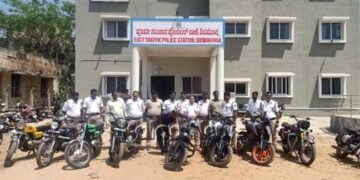 ಕರ್ಕಶ ಶಬ್ದ ಮಾಡಿಕೊಂಡು ಸಾರ್ವಜನಿಕರಿಗೆ ತೊಂದರೆ ಹಿನ್ನೆಲೆ: 10 ಬೈಕ್ ವಶಕ್ಕೆ