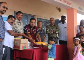 ಅರಣ್ಯದಂಚಿನ ಗ್ರಾಮದಲ್ಲಿರುವ ವಿದ್ಯಾರ್ಥಿಗಳು ಶ್ರದ್ಧೆಯಿಂದ ಪಾಠ ಕಲಿಯಬೇಕು: ಲಕ್ಷ್ಮಣ್ ಎಂ ಬಡಗಿ