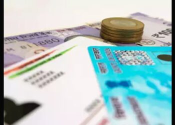 ಪಾನ್ಕಾರ್ಡ್-ಆಧಾರ್ ಲಿಂಕ್ ಸೇವೆ ಉಚಿತಗೊಳಿಸಲು ಆಗ್ರಹ