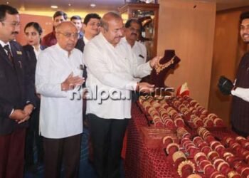 ಅಸಾಧಾರಣ ಕರಕುಶಲತೆ ಹೊಂದಿರುವ ಆಭರಣ ಪ್ರದರ್ಶನ ಮೇಳಕ್ಕೆ ಶಾಸಕ ಚೆನ್ನಬಸಪ್ಪ ಚಾಲನೆ