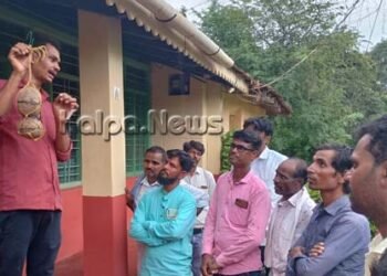 ವಿನಾಶದ ಅಂಚಿನಲ್ಲಿರುವ ಮುಜಂತಿ ಜೇನು ಸಂರಕ್ಷಣೆಗೆ ರೈತರು ಆಸಕ್ತಿ ವಹಿಸಿ: ಗೌತಮ್ ಬಿಚ್ಚುಗತ್ತಿ