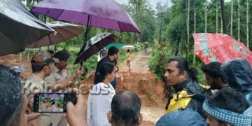 ಮಳೆ ಹಾನಿ ಪ್ರದೇಶ, ಸೈಕ್ಲೋನ್ ಶೆಲ್ಟರ್’ಗೆ ಉಡುಪಿ ಡಿಸಿ ವಿದ್ಯಾಕುಮಾರಿ ಭೇಟಿ