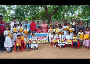 ಹೆಣ್ಣು ಮಕ್ಕಳು ಶಿಕ್ಷಣದಲ್ಲಿ ಹೆಚ್ಚಿನ ಪ್ರಗತಿ ಸಾಧಿಸಿ: ಕಮಲ ನಟರಾಜ್ ಕಿವಿಮಾತು