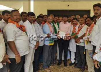 ರಾಜ್ಯ ಕಾಂಗ್ರೆಸ್ ಸರ್ಕಾರದ ವೈಫಲ್ಯಗಳನ್ನು ಖಂಡಿಸಿ ಬಿಜೆಪಿ ರೈತ ಮೋರ್ಚಾ ಪ್ರತಿಭಟನೆ