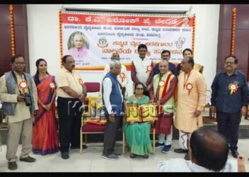 ಇಬ್ಬರು ಸಾಧಕರಿಗೆ ಶ್ರೇಷ್ಠ ವೈದ್ಯ ಸಾಹಿತ್ಯ ಪ್ರಶಸ್ತಿ ಪ್ರದಾನ