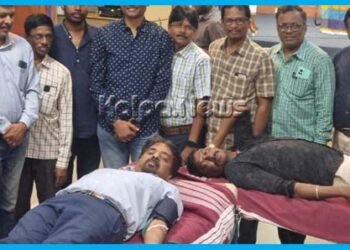 ರಕ್ತದಾನ ಮಾಡುವ ಮೂಲಕ ಜನ್ಮದಿನ ಆಚರಿಸಿಕೊಂಡ ಶಾಸಕ ಡಿ.ಎಸ್. ಅರುಣ್