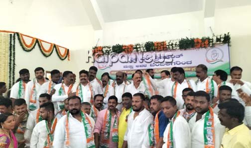 ಎಂ. ಶ್ರೀಕಾಂತ್ ಕಾಂಗ್ರೆಸ್ ಸೇರ್ಪಡೆ: ಅದ್ಧೂರಿ ಸ್ವಾಗತ