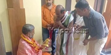 ವಿಐಎಸ್ಎಲ್ ಉಳಿಸುವ ನಿಟ್ಟಿನಲ್ಲಿ ಸಂಪೂರ್ಣ ಸಹಕಾರ: ಉಡುಪಿ ಪೇಜಾವರ ಶ್ರೀ ಭರವಸೆ