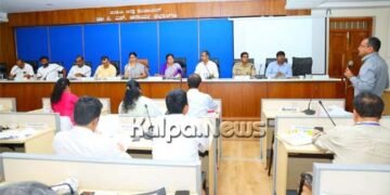 ಕಾಲಮಿತಿಯೊಳಗೆ ಅಭಿವೃದ್ಧಿ ಕಾಮಗಾರಿ ಪೂರ್ಣಗೊಳಿಸಿ: ಸಚಿವೆ ಲಕ್ಷ್ಮೀ ಹೆಬ್ಬಾಳ್ಕರ್ ಸೂಚನೆ