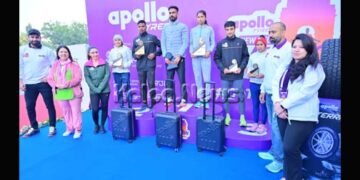 Gopi T wins Apollo Tyres New Delhi Marathon in a thrilling finish