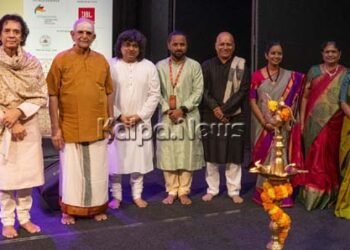 ಗಮನ ಸೆಳೆದ ಉಸ್ತಾದ್ ಝಾಕೀರ್ ಹುಸೇನ್ ತಬಲಾ & ಪಂಡಿತ್ ನೀಲಾದ್ರಿ ಕುಮಾರ್ ಸಿತಾರ್ ಜುಗಲ ಬಂದಿ