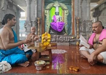 ಮೈಸೂರು ನಗರದಲ್ಲಿ ಮಧ್ವ ನವಮಿ ಉತ್ಸವ ಸಂಭ್ರಮ | ಮಧ್ವಾಚಾರ್ಯರ ಪ್ರತಿಮೆಗೆ ಅಭಿಷೇಕ