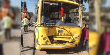 ಭದ್ರಾವತಿ | ಶಾಲಾ ಬಸ್ ಪಲ್ಟಿ | ಅದೃಷ್ಟವಷಾತ್ ತಪ್ಪಿದ ಅನಾಹುತ