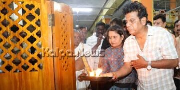 ಸಿಗಂಧೂರು ಶ್ರೀ ಚೌಡೇಶ್ವರಿ ಸನ್ನಿಧಿಯಲ್ಲಿ ಬಿ ಫಾರಂ ಇಟ್ಟು ಪೂಜೆ ಸಲ್ಲಿಸಿದ ಗೀತಾ ಶಿವರಾಜಕುಮಾರ್