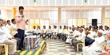 ಚಿಂತಕರ ಚಾವಡಿ ಮೇಲ್ಮನೆಗೆ ಪ್ರಬುದ್ಧರನ್ನು ಆರಿಸಿ: ಸಂಸದ ರಾಘವೇಂದ್ರ ಕರೆ