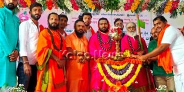 ಭೌತಿಕ ಬದುಕಿಗೆ ಧರ್ಮಪ್ರಜ್ಞೆ ಅತ್ಯವಶ್ಯ: ಶ್ರೀ ರಂಭಾಪುರಿ ಜಗದ್ಗುರು