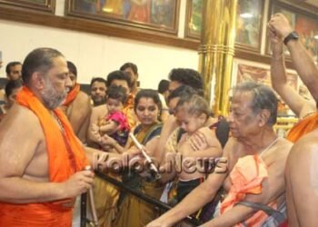 ಬೆಂಗಳೂರು | ಪ್ರಥಮ ಏಕಾದಶಿ | ಮಂತ್ರಾಲಯ ಶ್ರೀಗಳಿಂದ ಭಕ್ತರಿಗೆ ತಪ್ತ ಮುದ್ರಾಧಾರಣೆ |