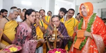 ಕಾಲದ ಕಣ್ಣು ತೆರೆಯುವಂತಾದರೆ ಜೀವನ ಸುಗಮ: ರಾಘವೇಶ್ವರ ಶ್ರೀ