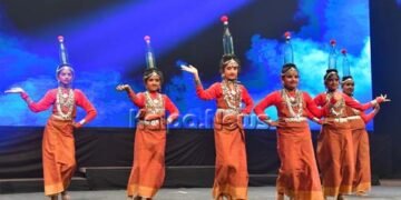 ಮೈಸೂರು | ಸುಂದರ ಸಂಜೆಗೆ “ಭಾರತೀಯತೆಯ” ಕಳೆ: ನಗರದಲ್ಲಿ ಗಾಂಧರ್ವ ಲೋಕ ಸೃಷ್ಟಿಸಿದ ವಿದ್ಯಾರ್ಥಿಗಳು